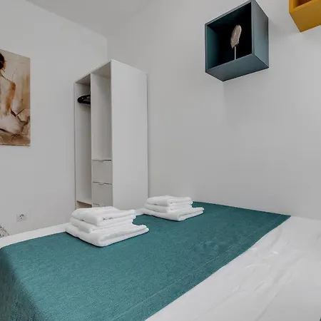 Pine Fine With Free Parking *