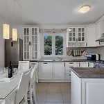 Apartamento Pine Fine With Free Parking Makarska